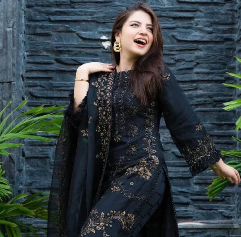 MARYUM & MARIA | KHADDAR UNSTICHED EMB | 3PC