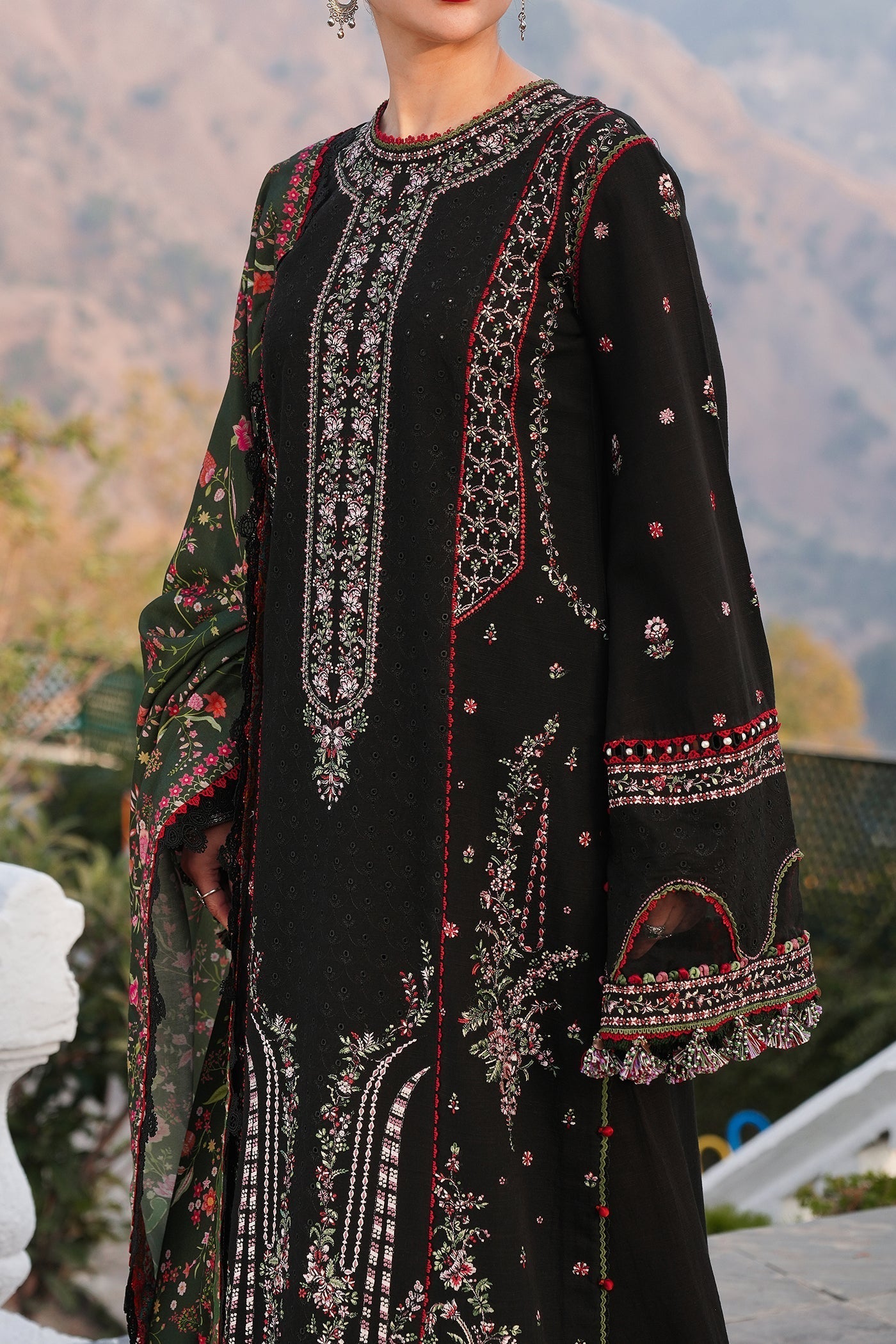 HUSSAIN REHAR DHANAK UNSTITCHED EMB 3PC