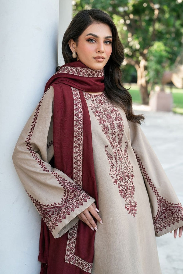 BAROQUE | DHANAK LUXURY UNSTITCHED EMB | 3PC | EMB WOOL SHAWL